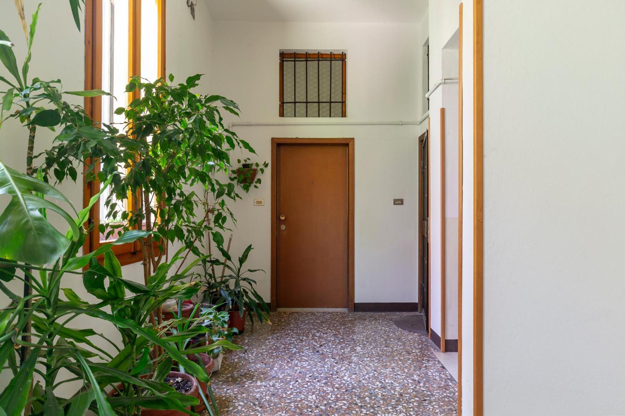 Apartment Amos - 5 Minutes From Piazza Maggiore Bologna Esterno foto